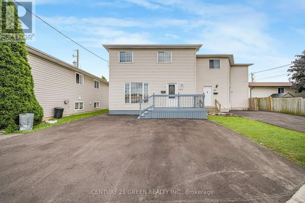 132 Carlton Street, St. Catharines (downtown)