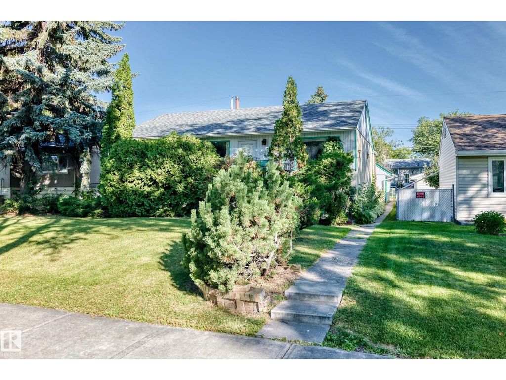 10528 128 Av Nw, Edmonton