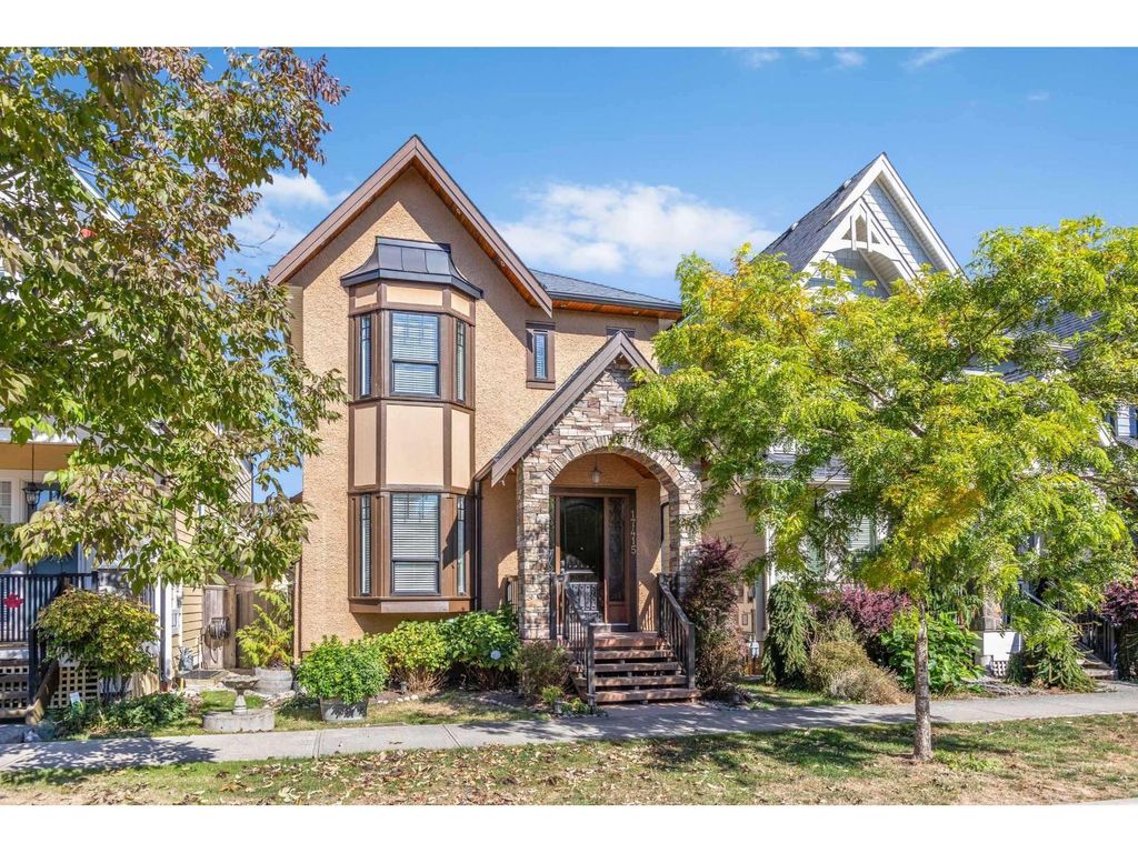 17415 2b Avenue, Surrey