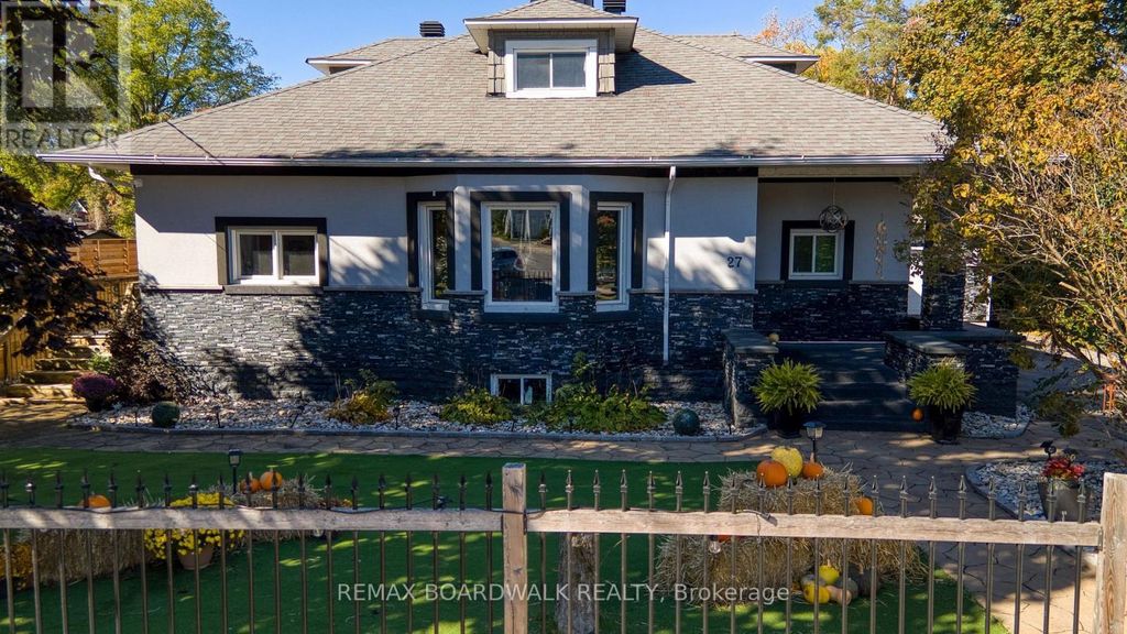 27 Allan Street, Carleton Place
