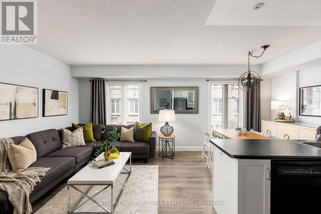 809 - 46 Western Battery Road, Toronto (niagara)