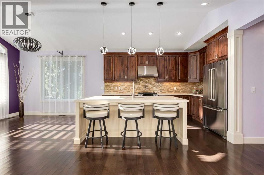 28 Cimarron Estates Manor, Okotoks