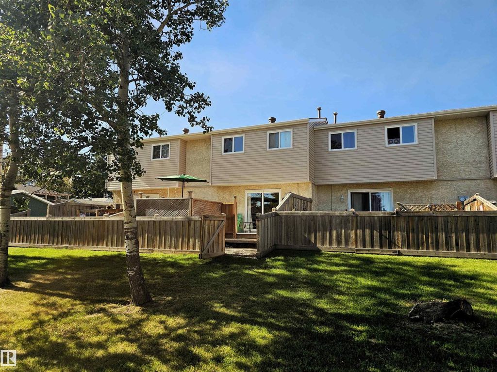 #142 5231 51 St, Bon Accord