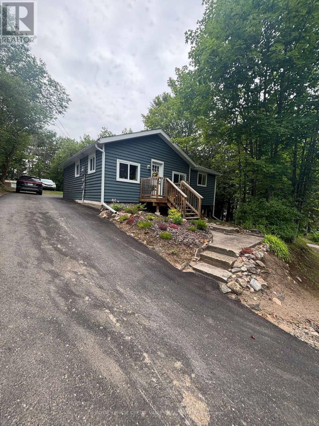 40 Cleak Avenue N, Bancroft (bancroft Ward)