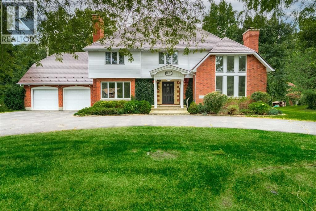 1821 Blackwell Road, Sarnia
