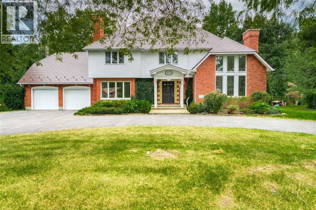 1821 Blackwell Road, Sarnia