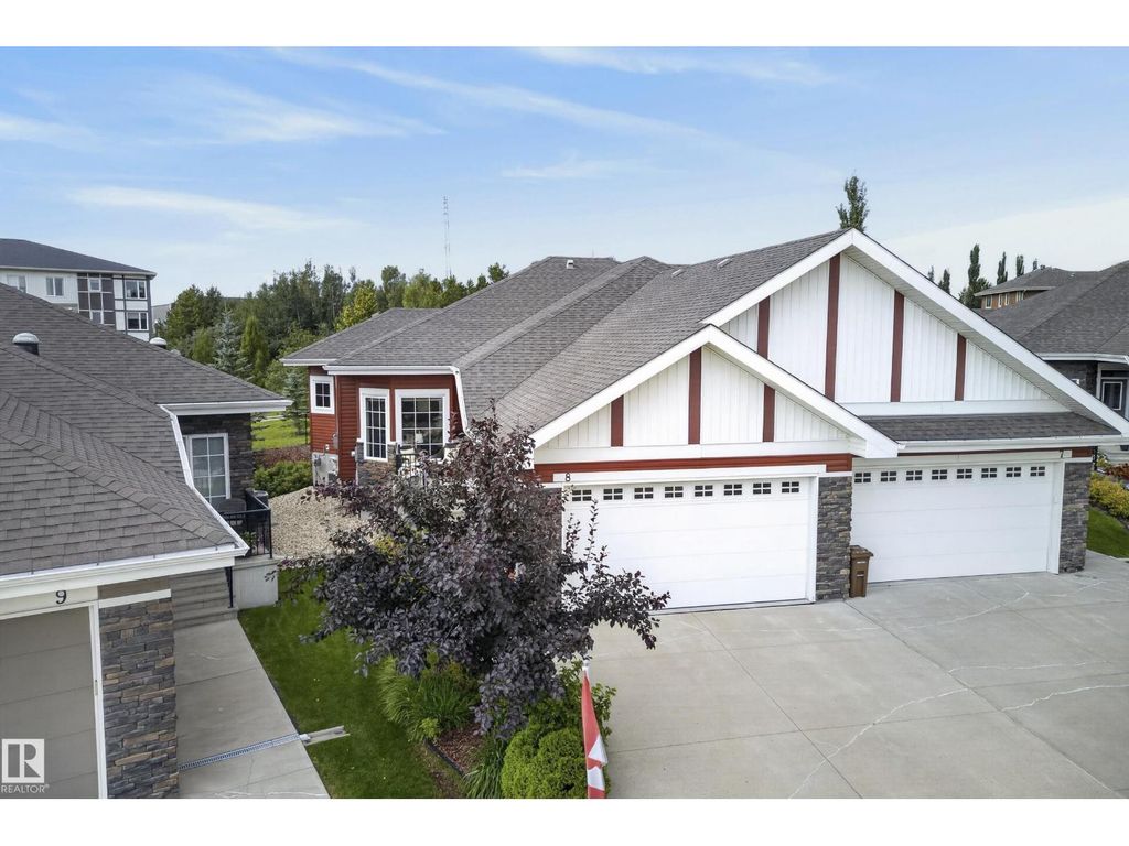 #8 88 Lacombe Dr, St. Albert