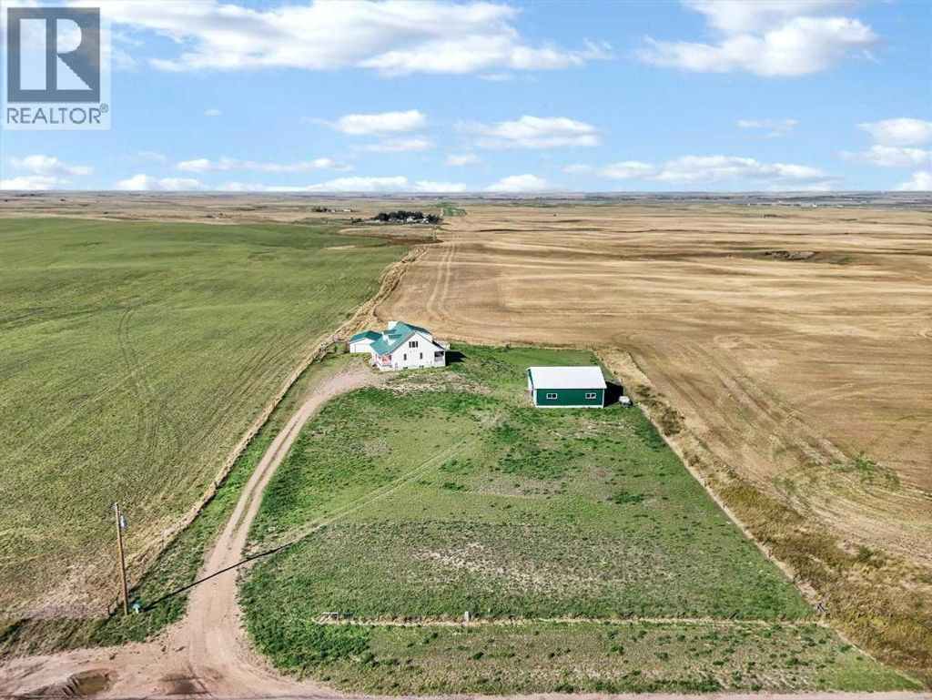 10302 Black & White Trail, Rural Cypress County