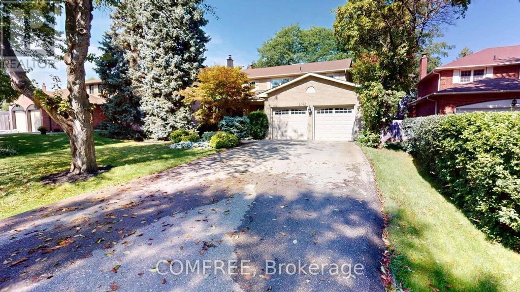 2043 Burbank Drive, Mississauga (erin Mills)