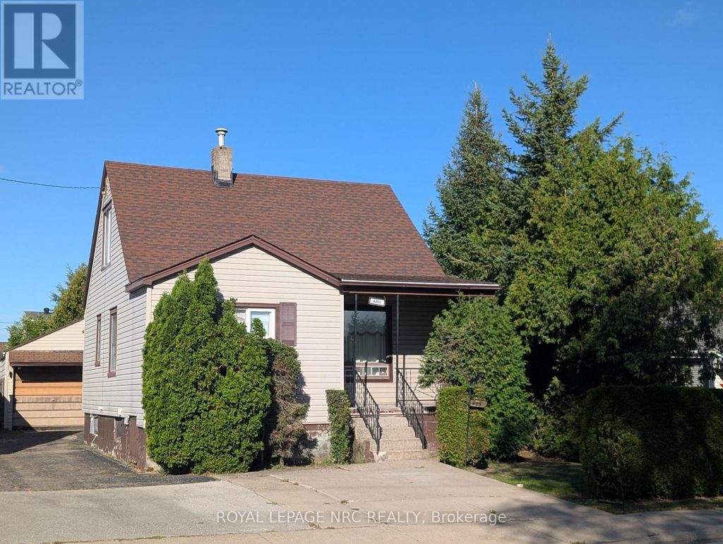 4353 Fifth Avenue, Niagara Falls (downtown)