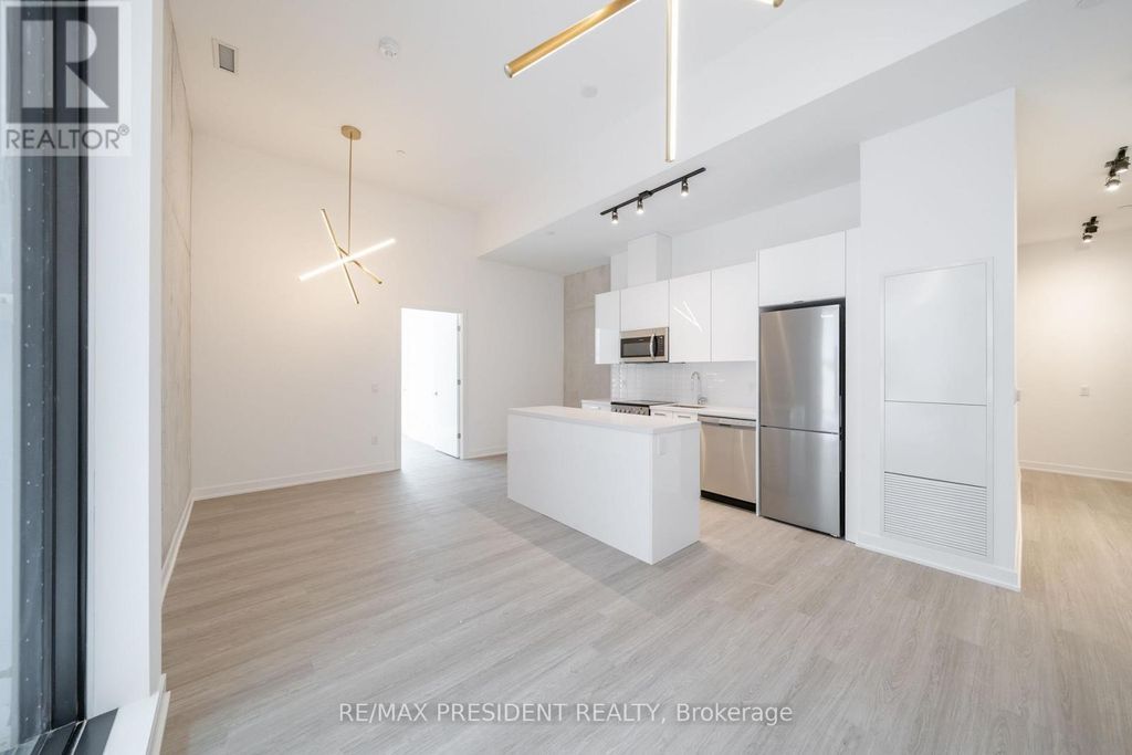 201 - 284 King Street E, Toronto (moss Park)