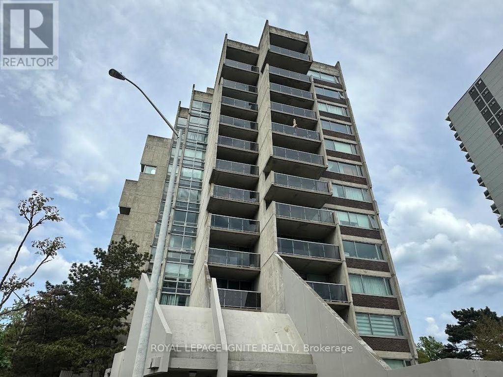 407 - 20 Speers Road, Oakville (co Central)