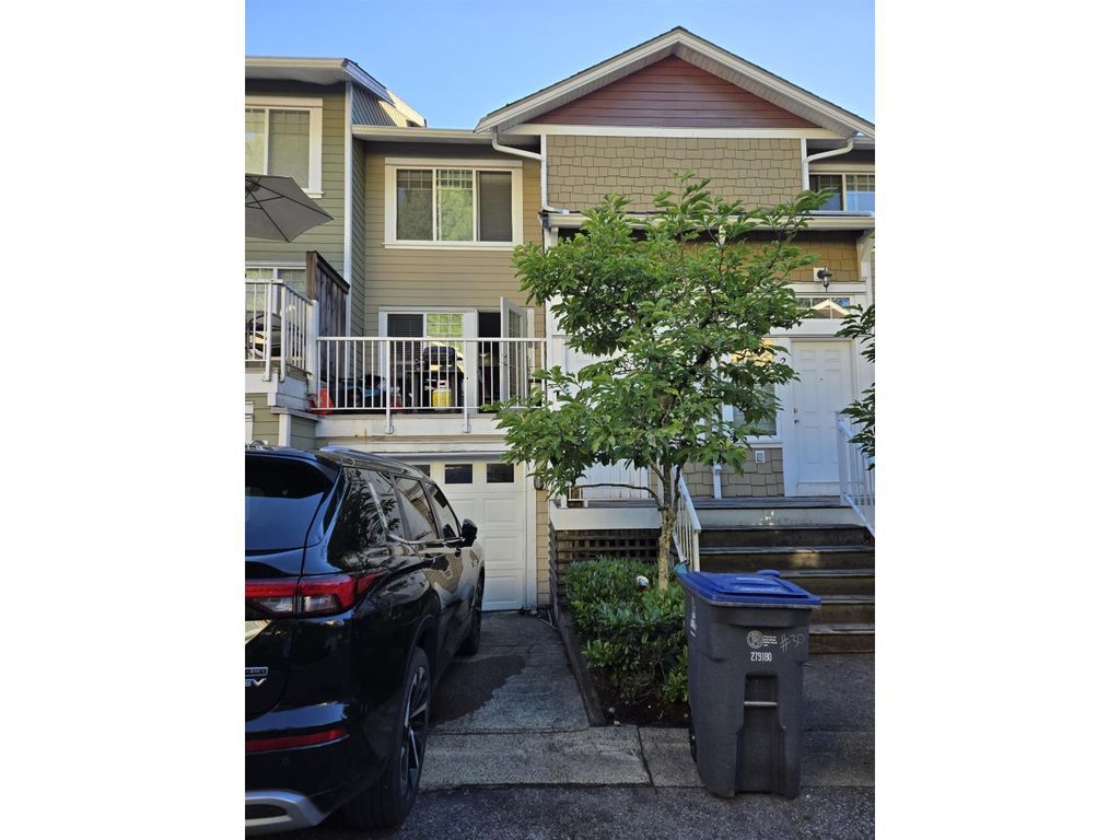 30 6110 138 Street, Surrey