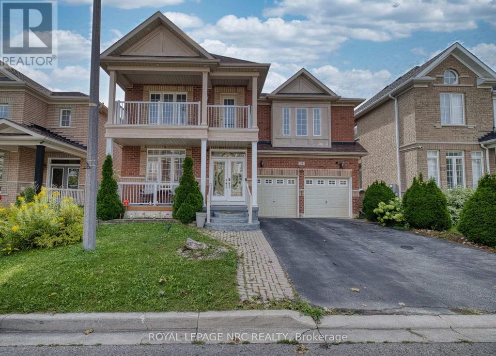 25 Maverick Crescent, Brampton (sandringham-Wellington)