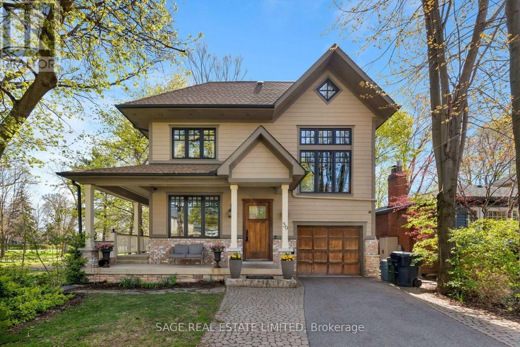 39 Loyalist Road, Toronto (kingsway South)