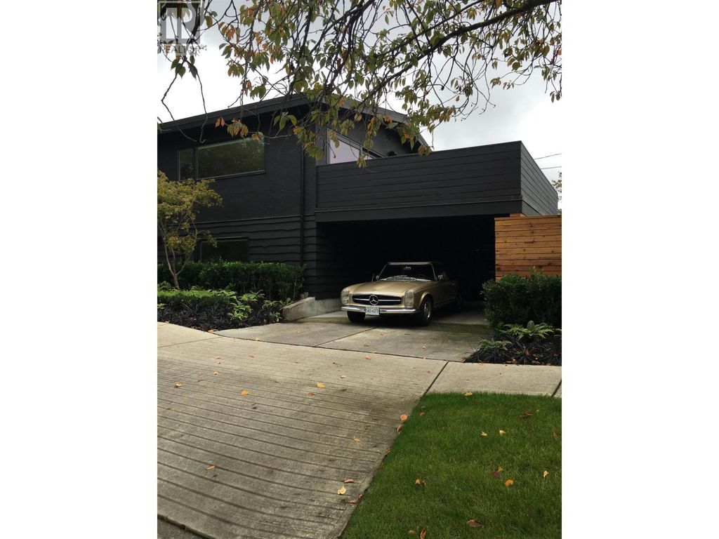 8330 Adera Street, Vancouver