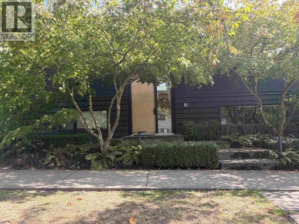 8330 Adera Street, Vancouver