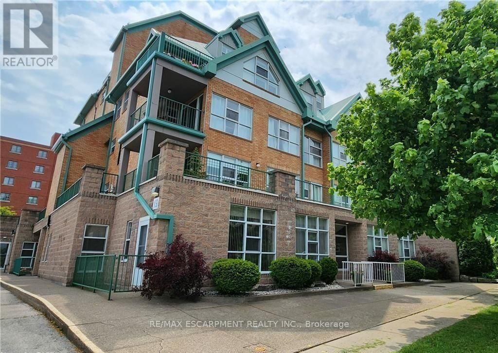 204 - 19 Lake Avenue S, Hamilton (stoney Creek)