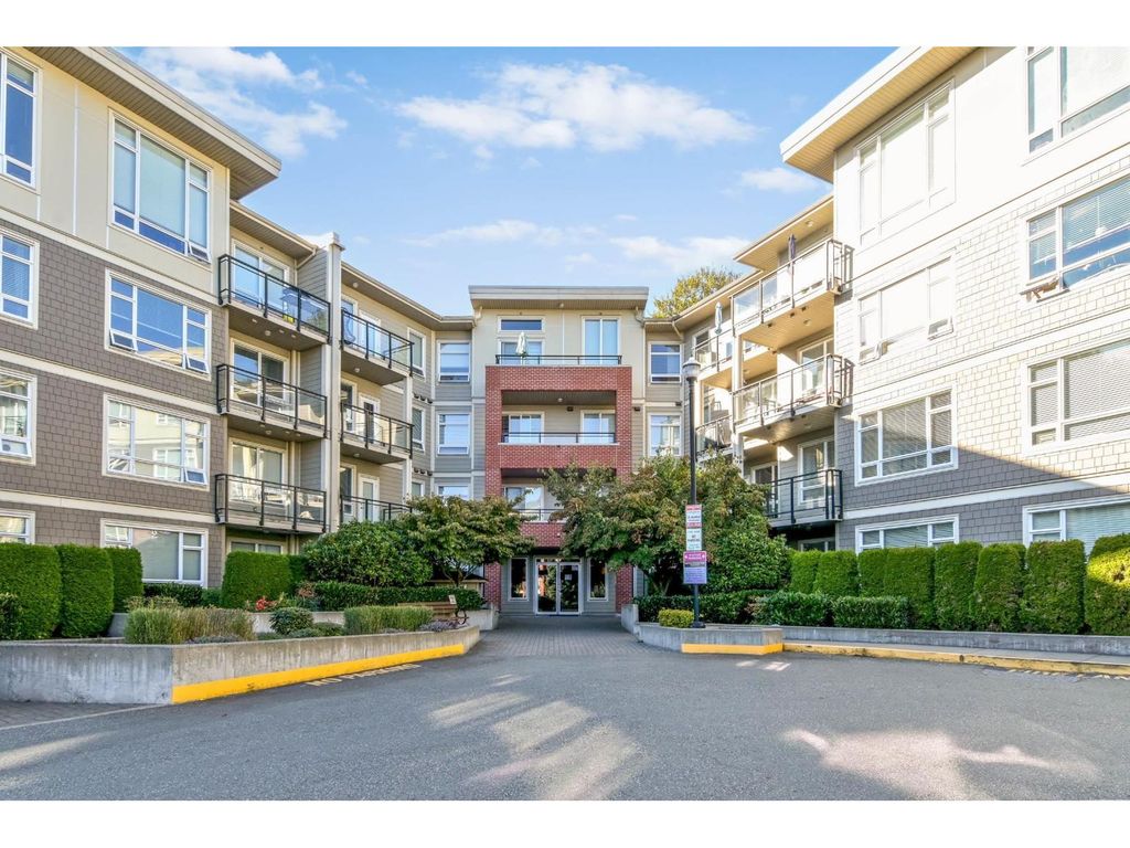 C111 20211 66 Avenue, Langley