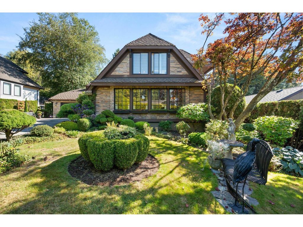 2122 Everett Street, Abbotsford