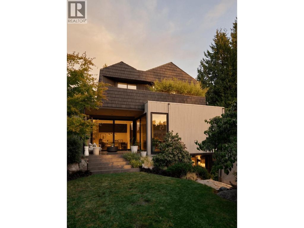 1191 Wellington Drive, North Vancouver