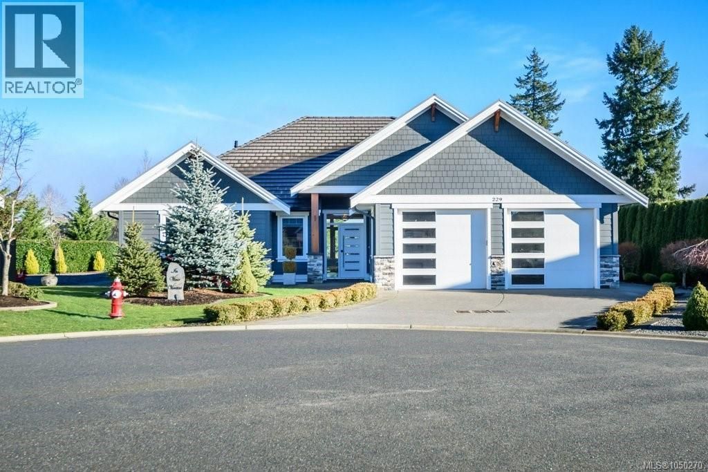 229 1290 Crown Isle Dr, Courtenay