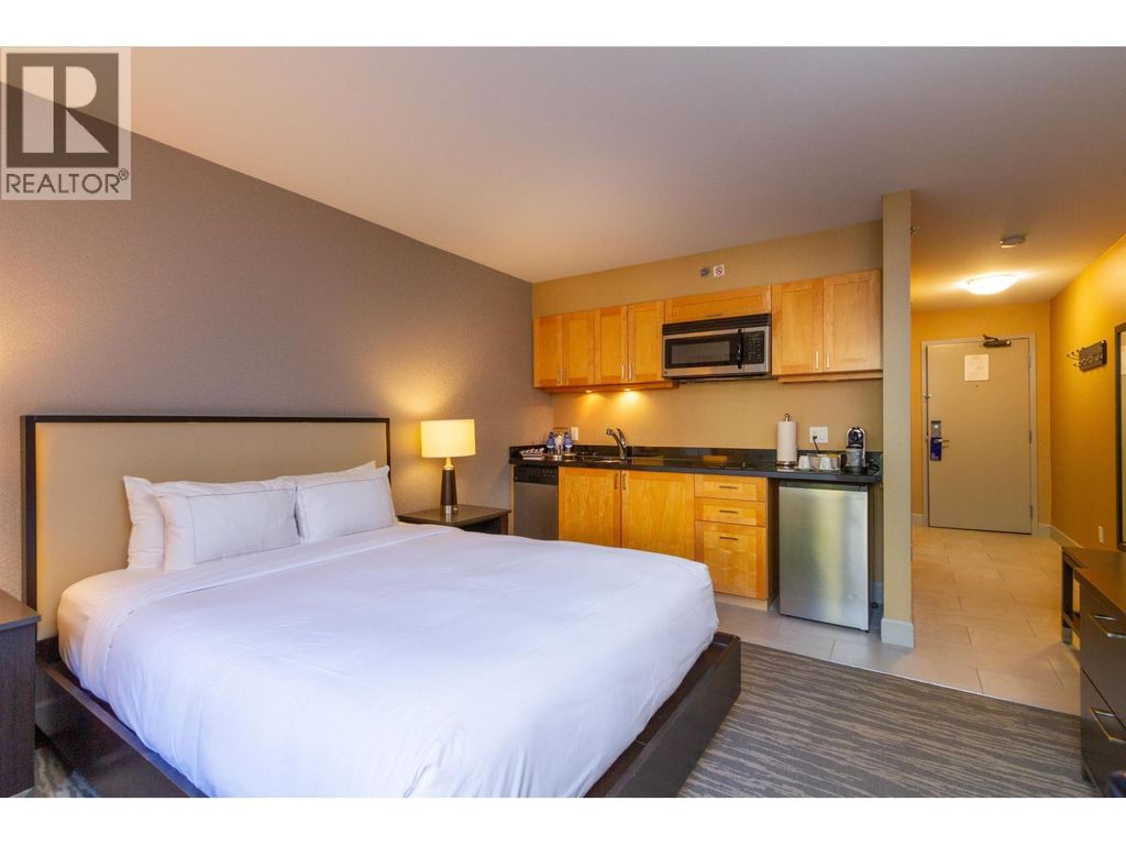 161 4050 Whistler Way, Whistler