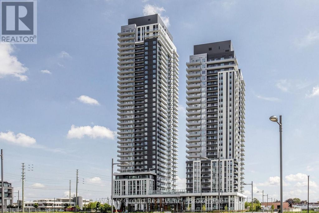 1809 - 21 Meadowdale Road, Vaughan (concord)
