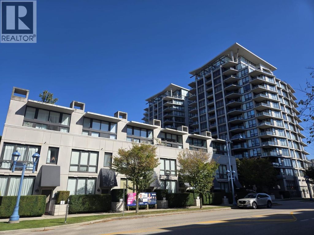 1 7911 Ackroyd Road, Richmond