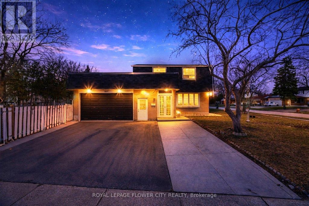 3027 Coral Drive, Mississauga (malton)