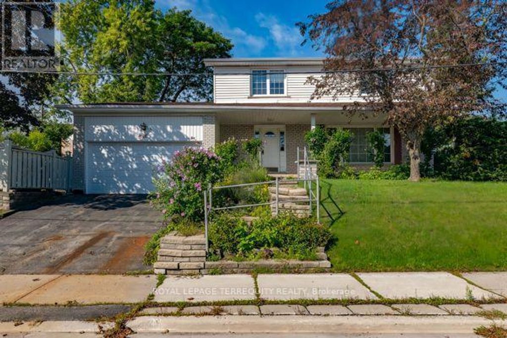 1 Snowcrest Avenue, Toronto (bayview Woods-Steeles)