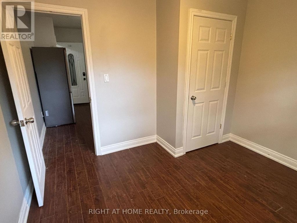 Upper A - 507 Oakwood Avenue, Toronto (oakwood Village)