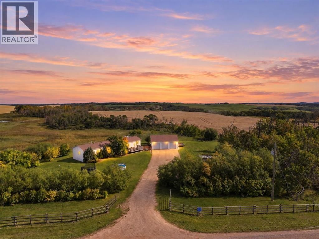 39403 Range Road 222, Rural Lacombe County