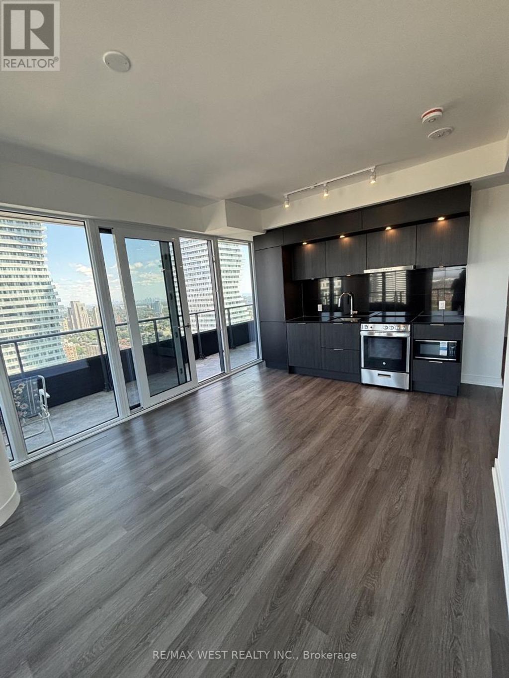 3305 - 448 Burnhamthorpe Road, Mississauga (city Centre)