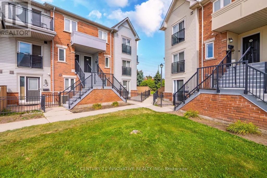 54 - 4620 Guildwood Way, Mississauga (hurontario)