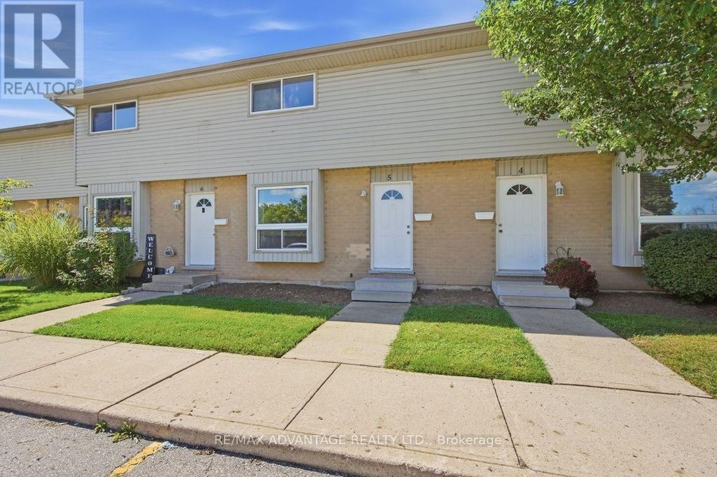 5 - 577 Third Street, London East (east H)