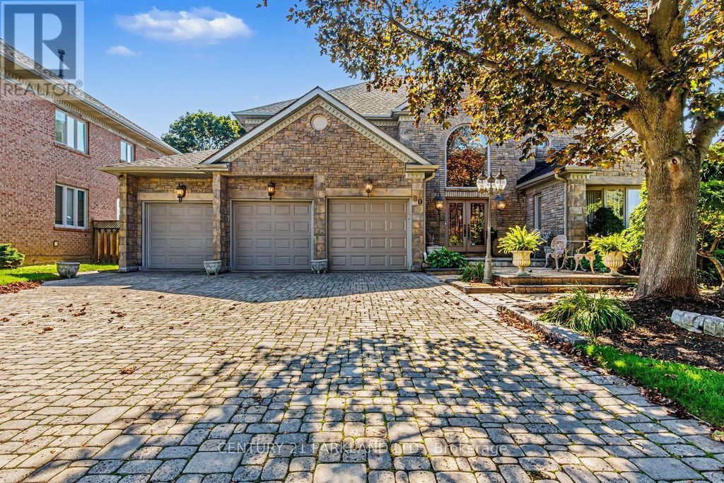 80 Glenayr Road, Richmond Hill (bayview Hill)