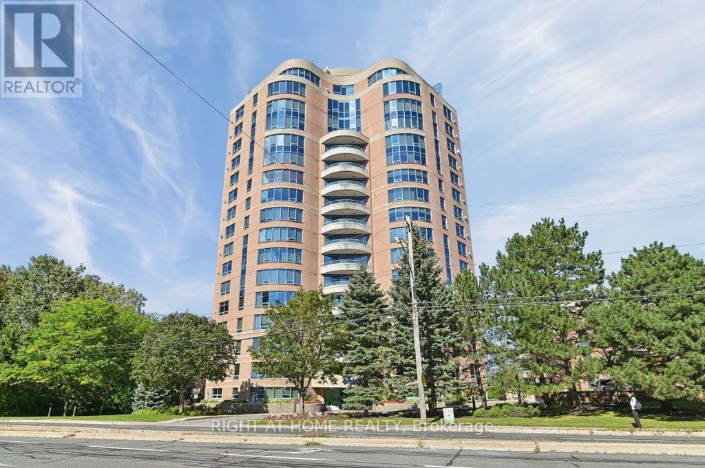 302 - 3105 Carling Avenue, Ottawa