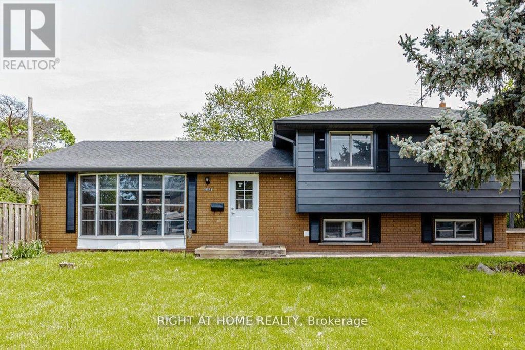 5154 New Street, Burlington (appleby)