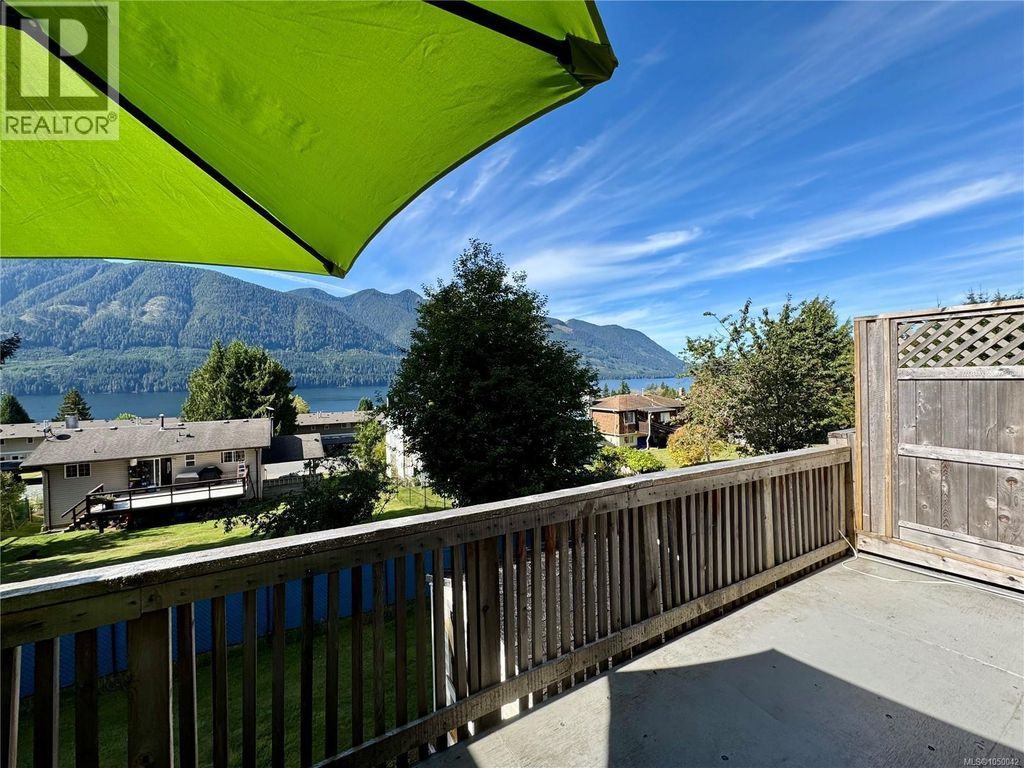 9 Dogwood Lane, Port Alice