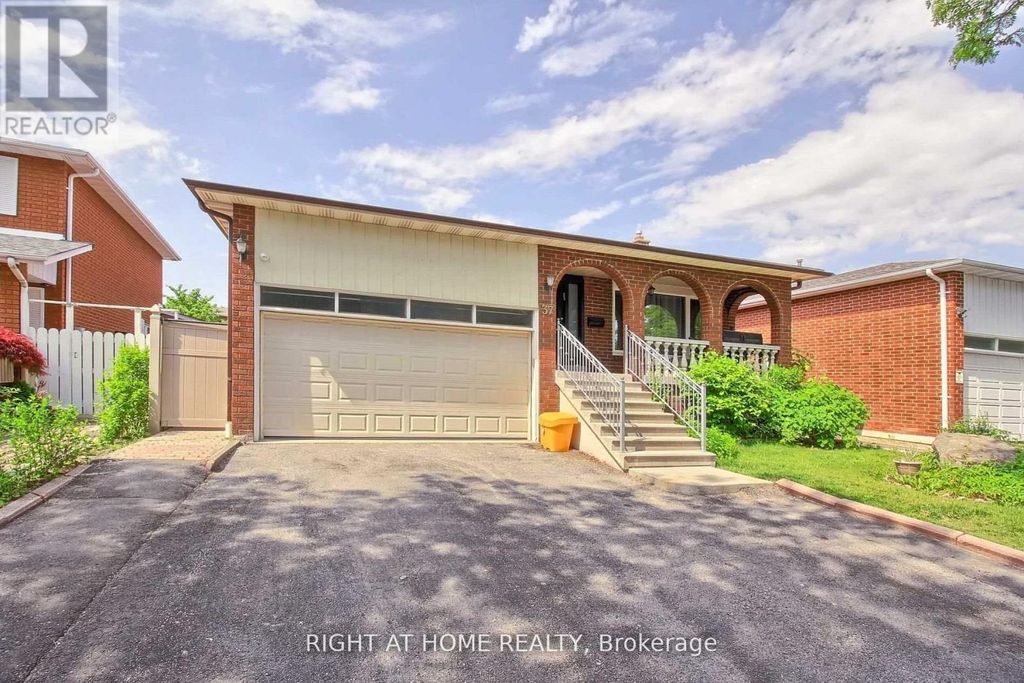 #02 - 37 Cherry Hills Road, Vaughan (glen Shields)