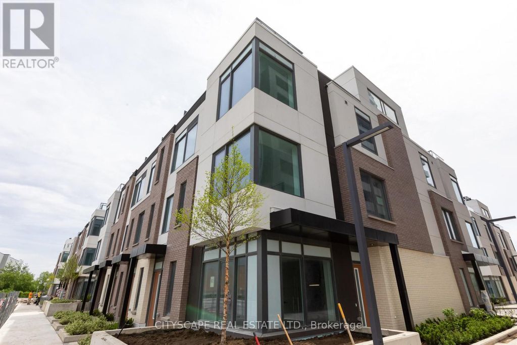 Th - 1 - 1010 Portage Parkway, Vaughan (concord)