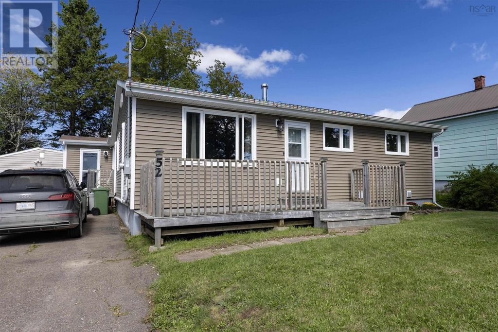 52 Queen Street, Springhill