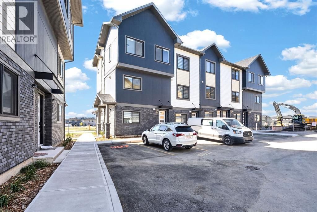 403, 200 Belvedere Boulevard Se, Calgary