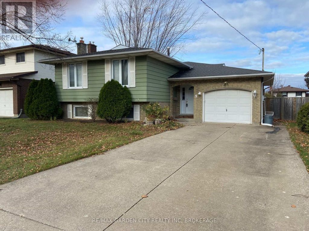 Upper - 9 Stonegate Drive, St. Catharines (secord Woods)