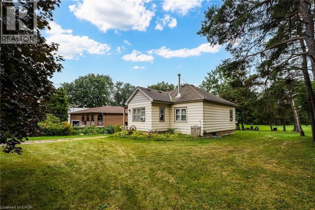 1412 Old York Road, Burlington