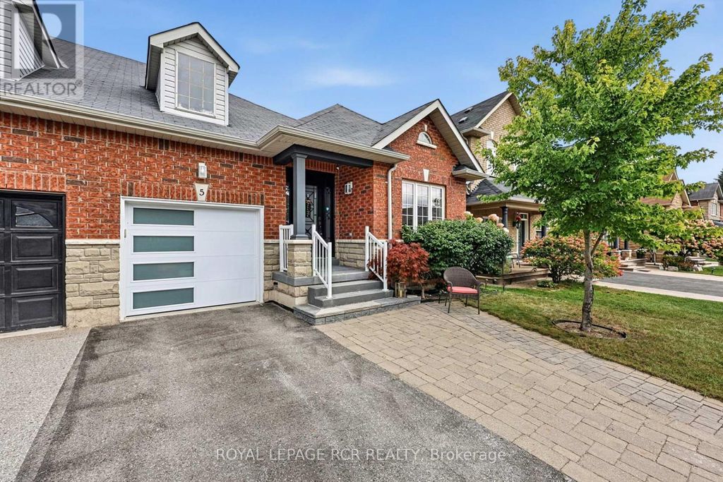5 Borland Crescent, Caledon (caledon East)