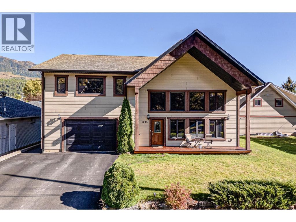 1322 11th Avenue, Fernie