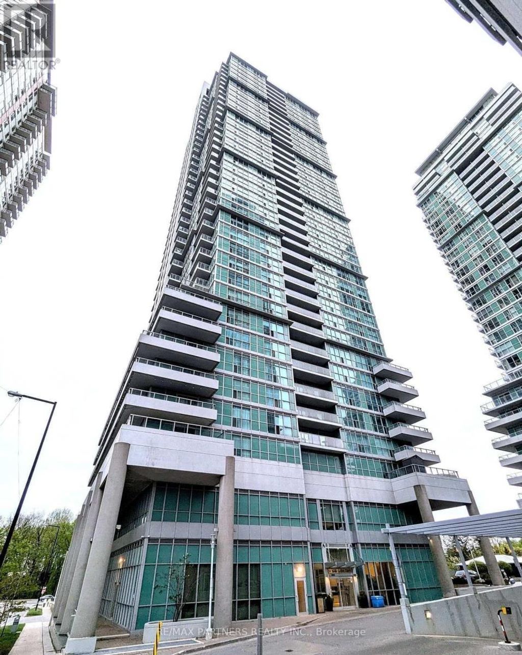 607 - 50 Town Centre Court, Toronto (bendale)