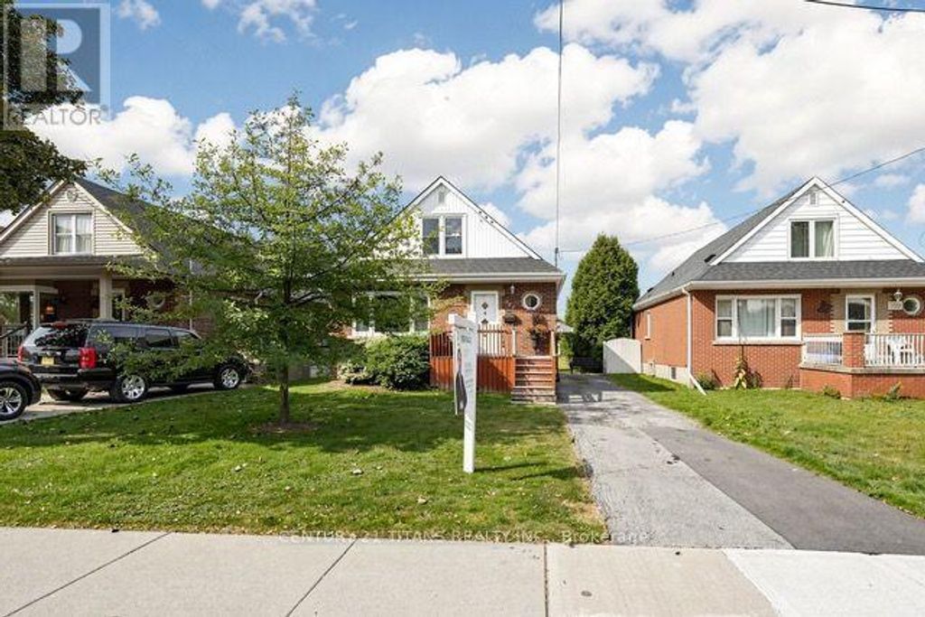 357 East 17th Street, Hamilton (eastmount)